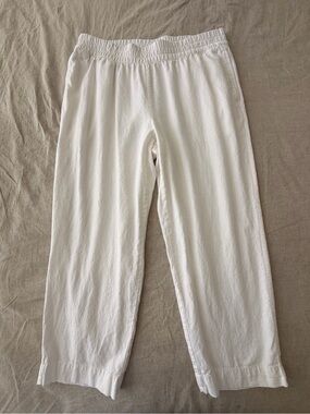 NEW Woman’s White Linen Pants